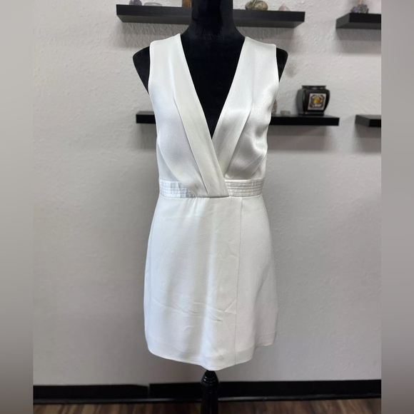 Dion Lee PIVOT DRAPE MINI DRESS Ivory Beach Wedding Elegant Dress - Picture 6 of 15
